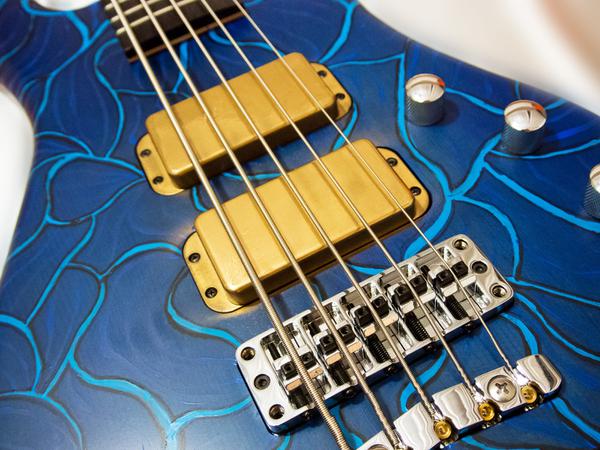 Deep Blue // ~ 105 x 30 x 6 cm // paint on bass guitar // 2015 // 11228 views